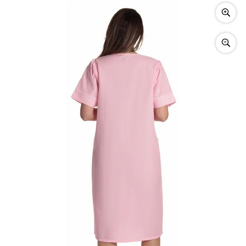Pink Gingham housecoat Robe/ nightgown with Floral Accents - Picture 6 of 6